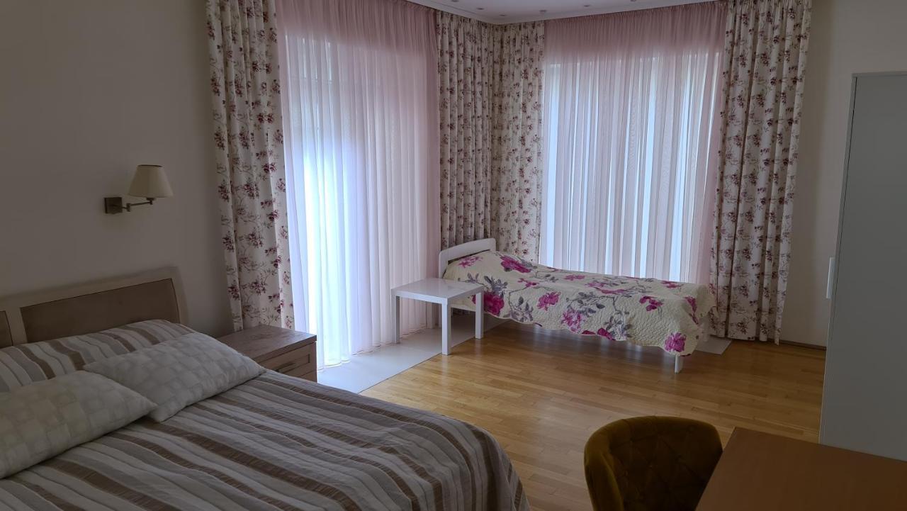 Sofia Apartments, 6 Rooms, 260M2 วิลนีอุส ภายนอก รูปภาพ